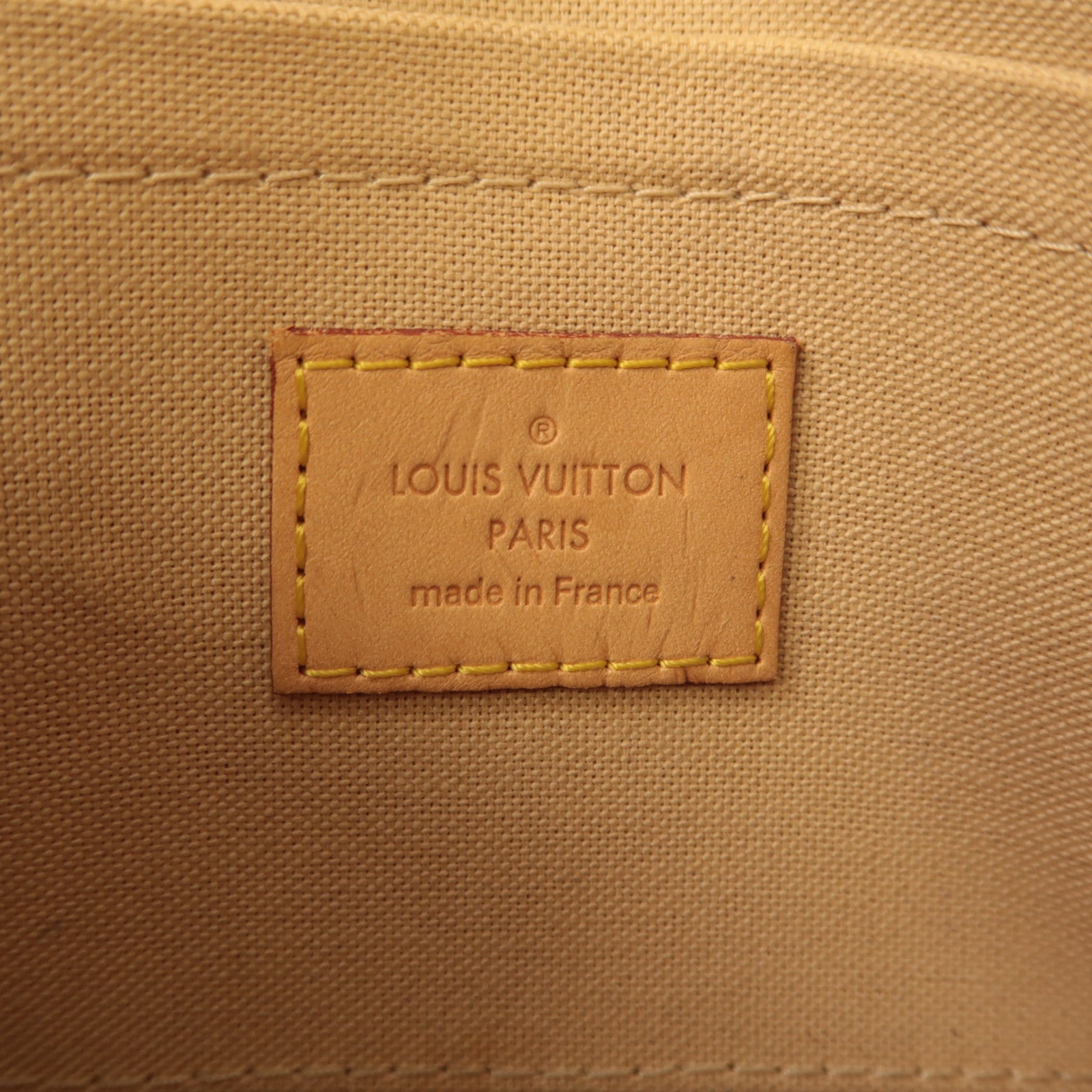 LOUIS VUITTON Damier Azur Favorite PM金扣肩背袋白色