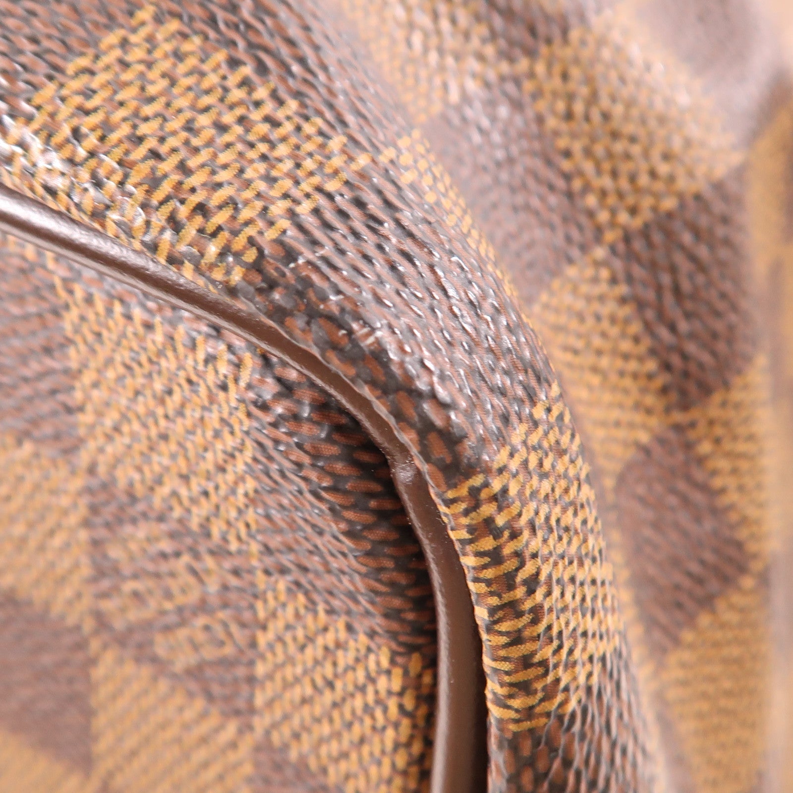 LOUIS VUITTON Damier Greenwich PM金扣手挽袋