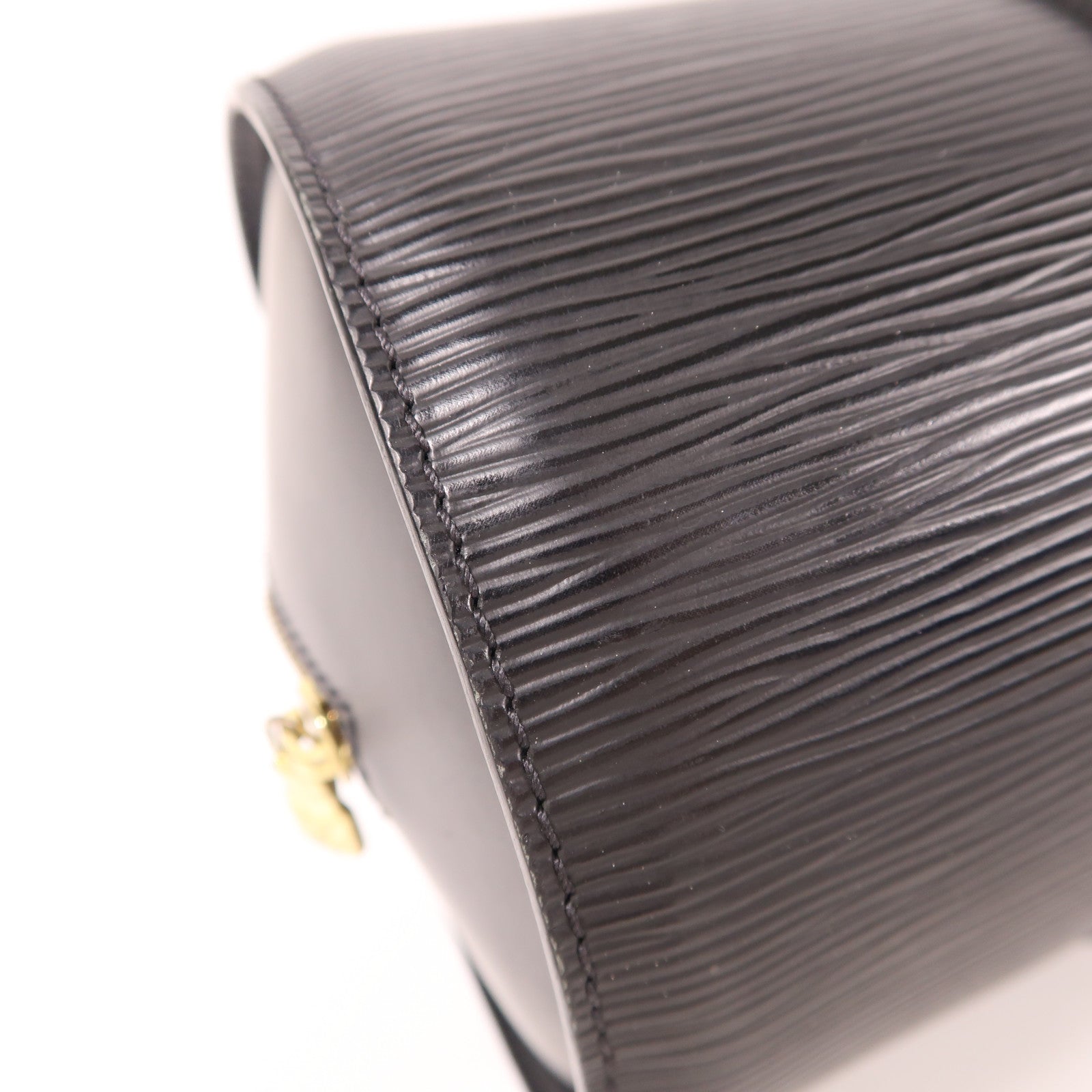 LOUIS VUITTON Epi Soufflot金扣肩背袋黑色