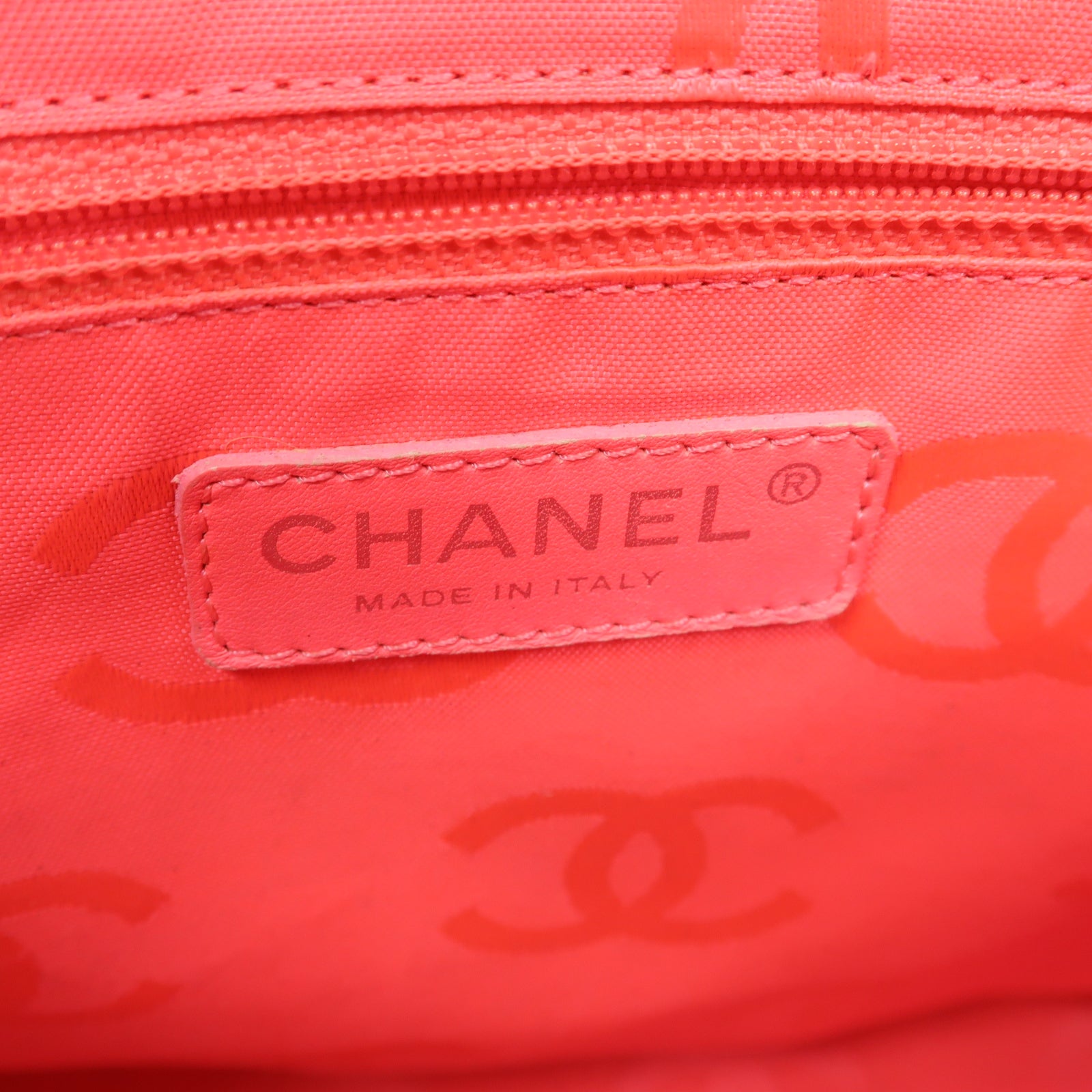 CHANEL 【激減優惠】牛皮皮革Cambon Tote銀扣手挽袋黒色
