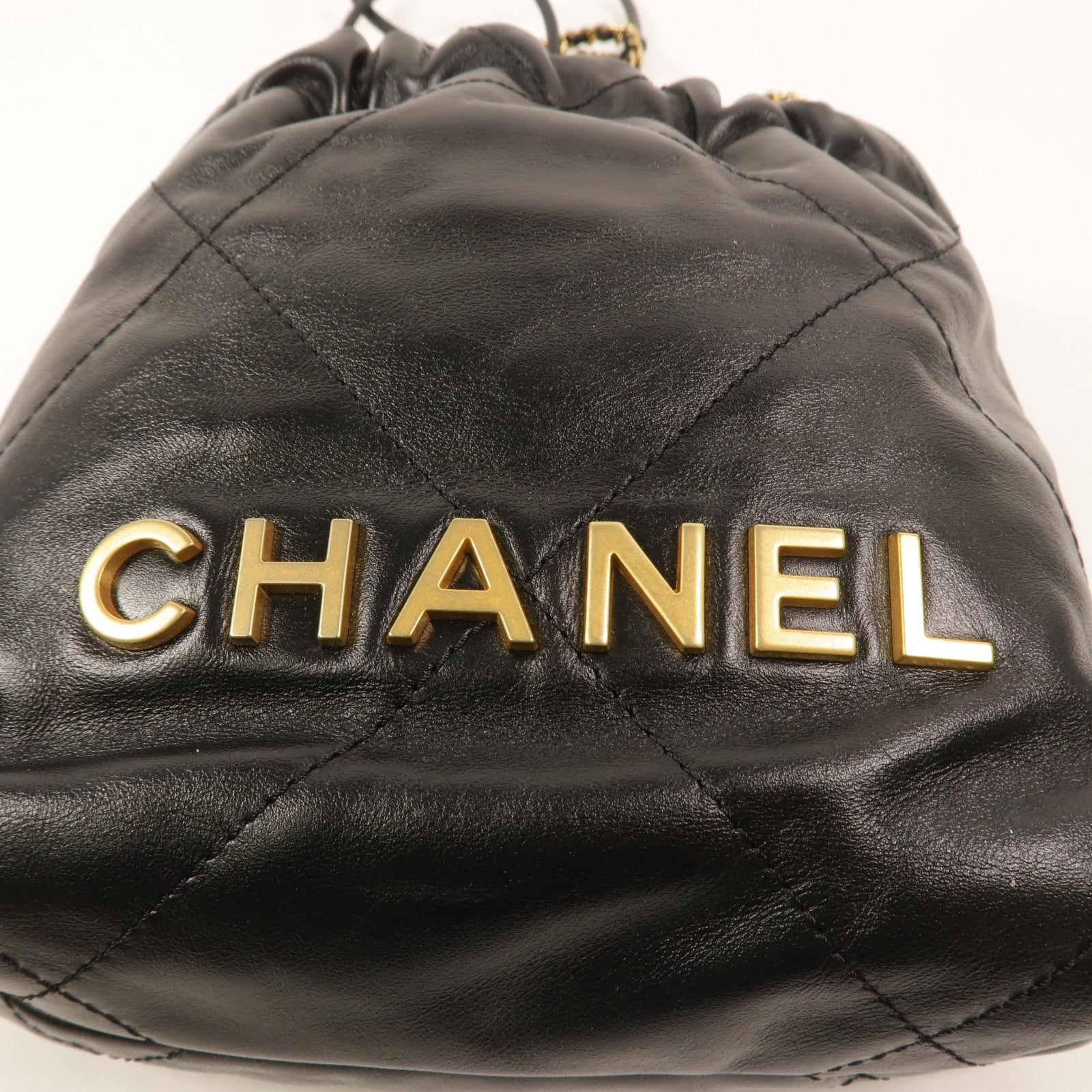 CHANEL 牛皮皮革Chanel 22 Mini鏈帶肩背袋