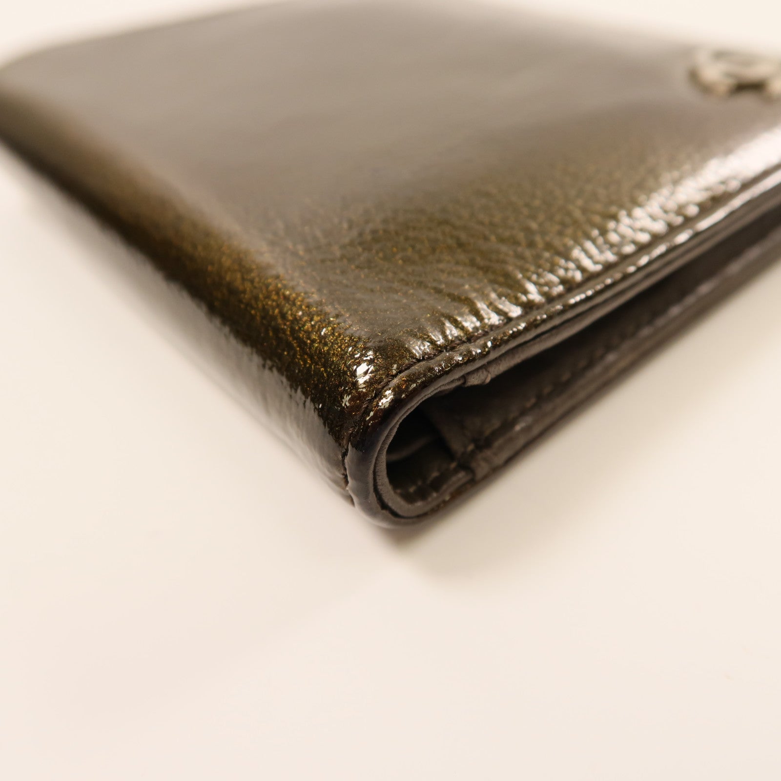 CHANEL 漆皮皮革Wallet銀扣錢包啡色