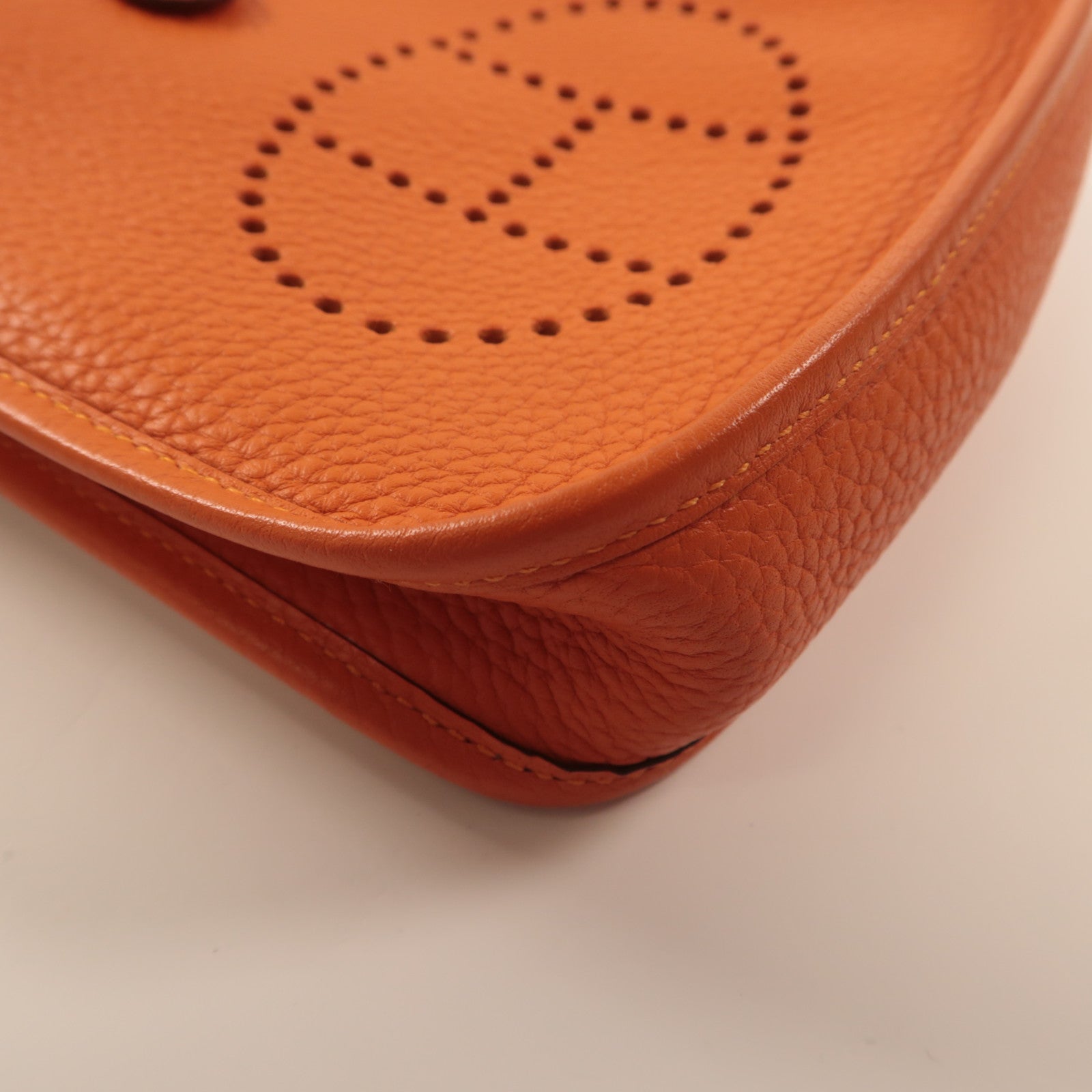 HERMES Clemence皮革Evelyne TPM銀扣肩背袋橙色