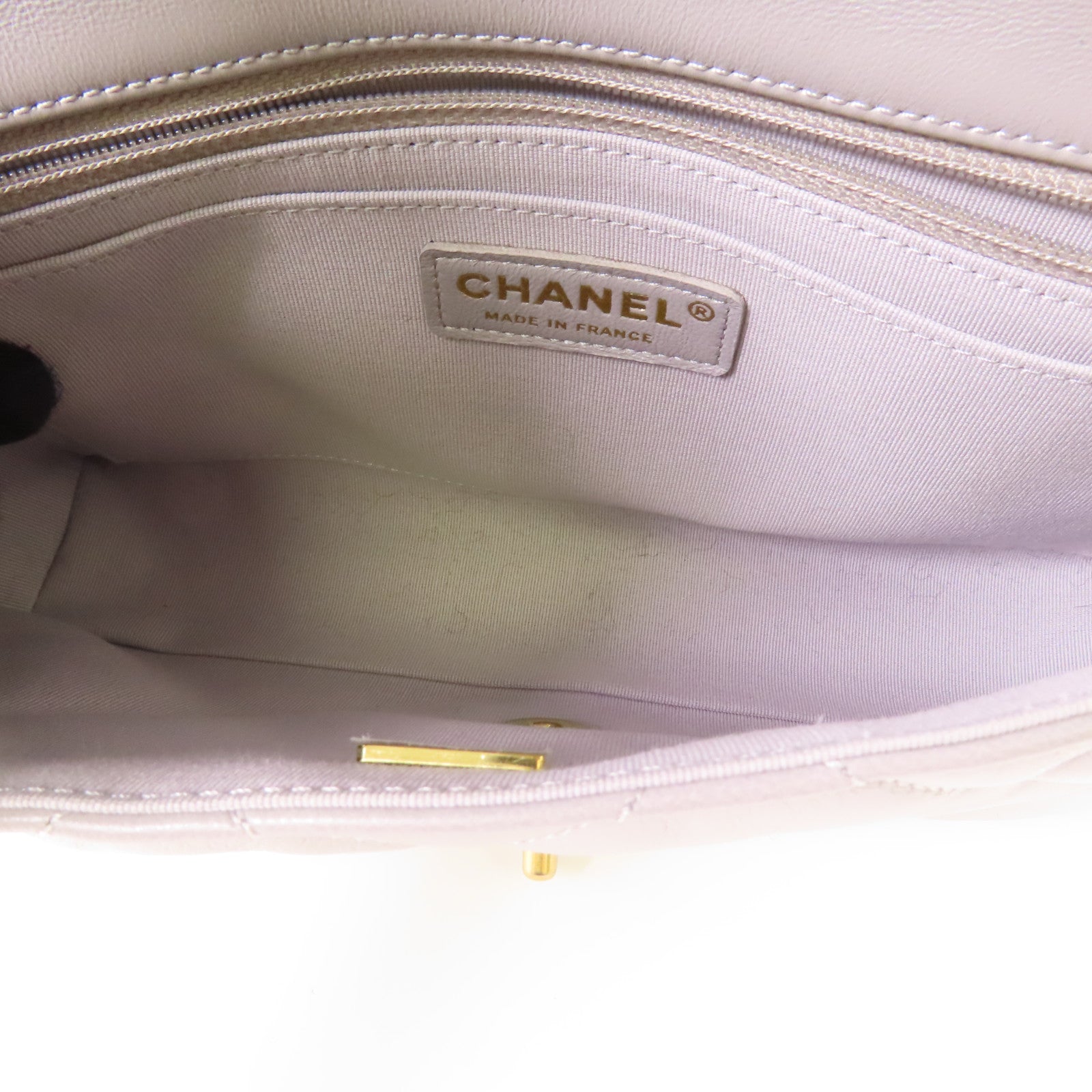 CHANEL 羊皮皮革Shoulder Bag金扣鏈帶肩背袋