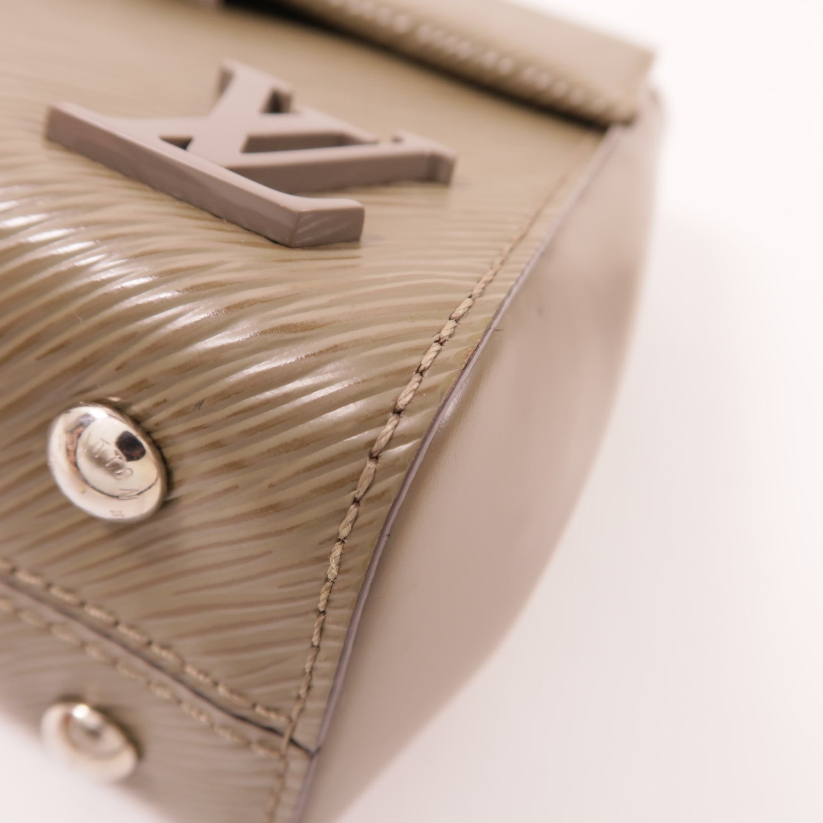 LOUIS VUITTON Epi Cluny Mini銀扣手挽肩背兩用袋