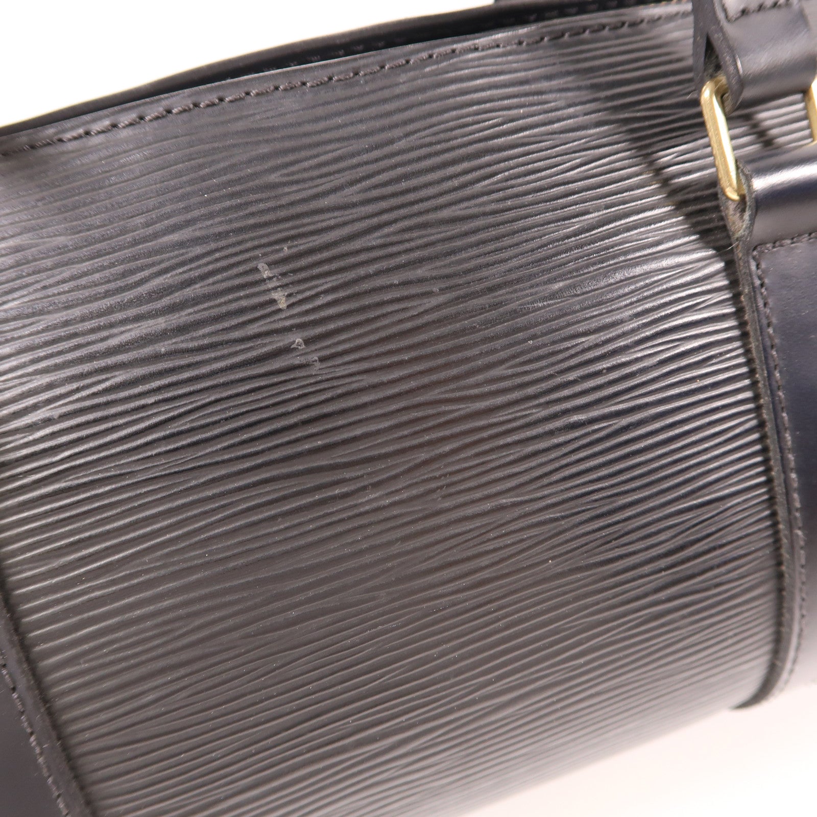 LOUIS VUITTON Epi Soufflot金扣肩背袋黑色