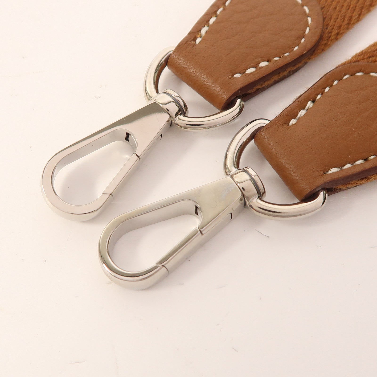 HERMES Clemence皮革Evelyne TPM銀扣肩背袋Gold