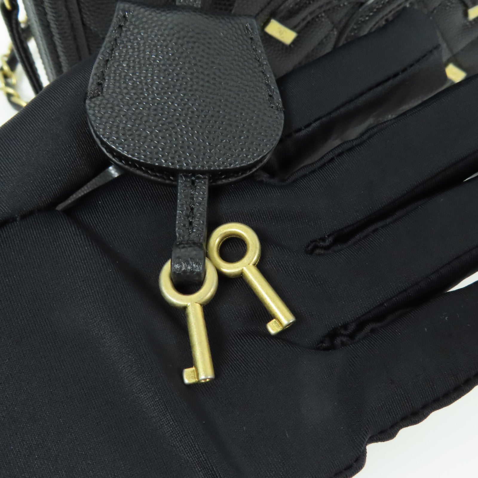 CHANEL 牛皮皮革Vanity Case金扣鏈帶手挽肩背兩用袋