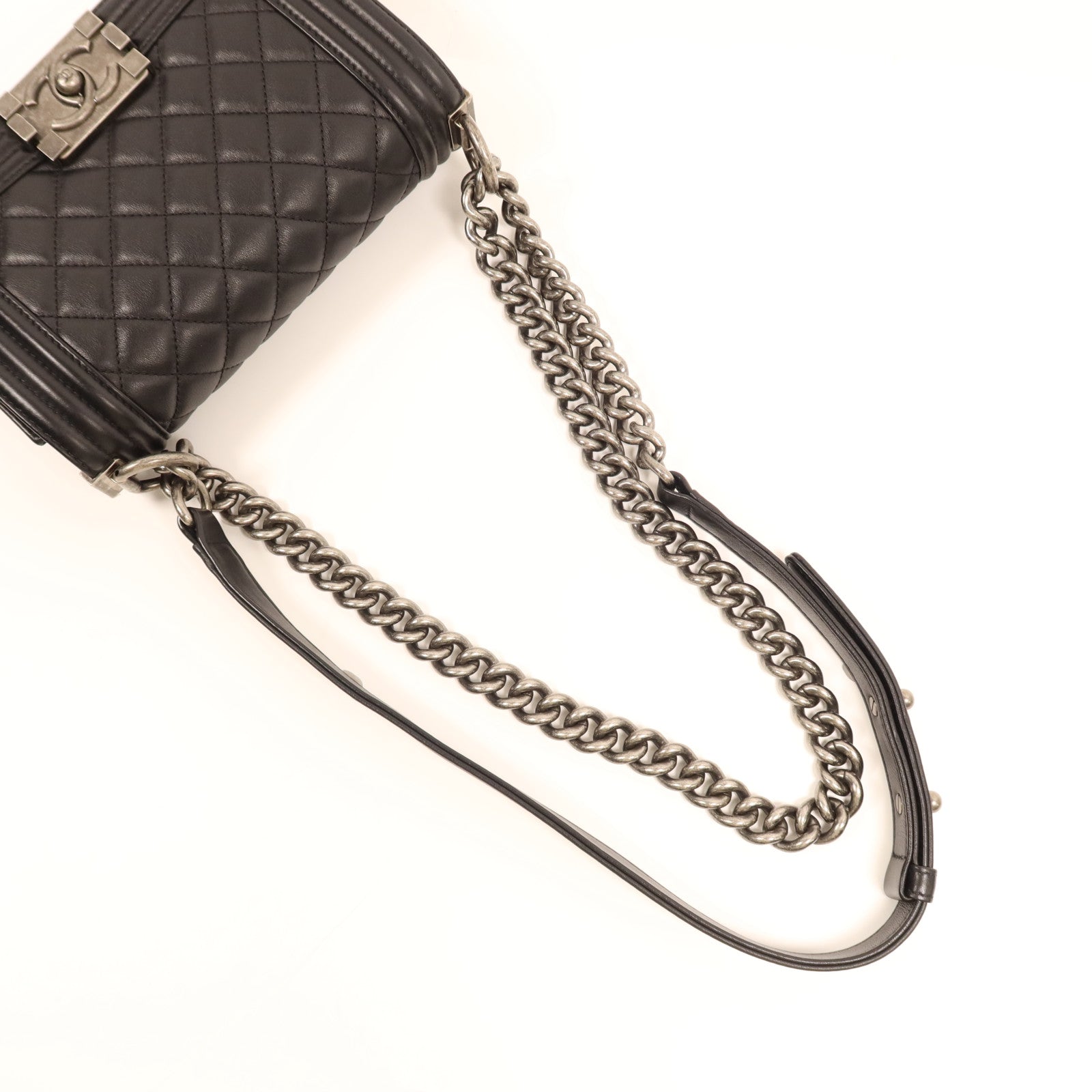 CHANEL 羊皮皮革Boy 20銀扣鏈帶肩背袋