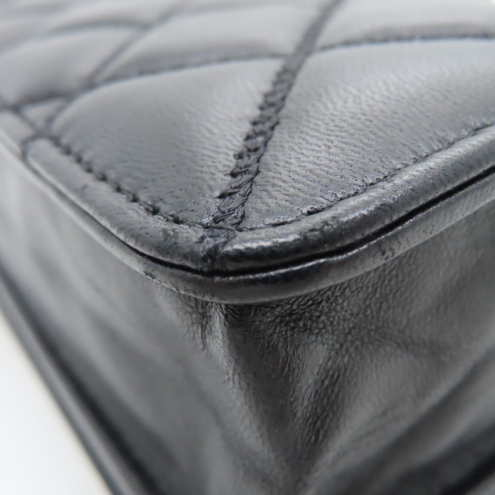 CHANEL 【清倉大減價】菱格羊皮皮革Wallet On Chain金扣肩背袋黑色金色
