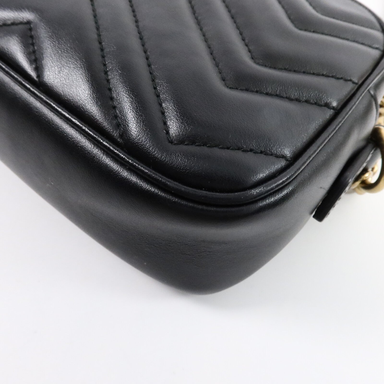 GUCCI 牛皮皮革GG Marmont Mini鏈帶肩背袋