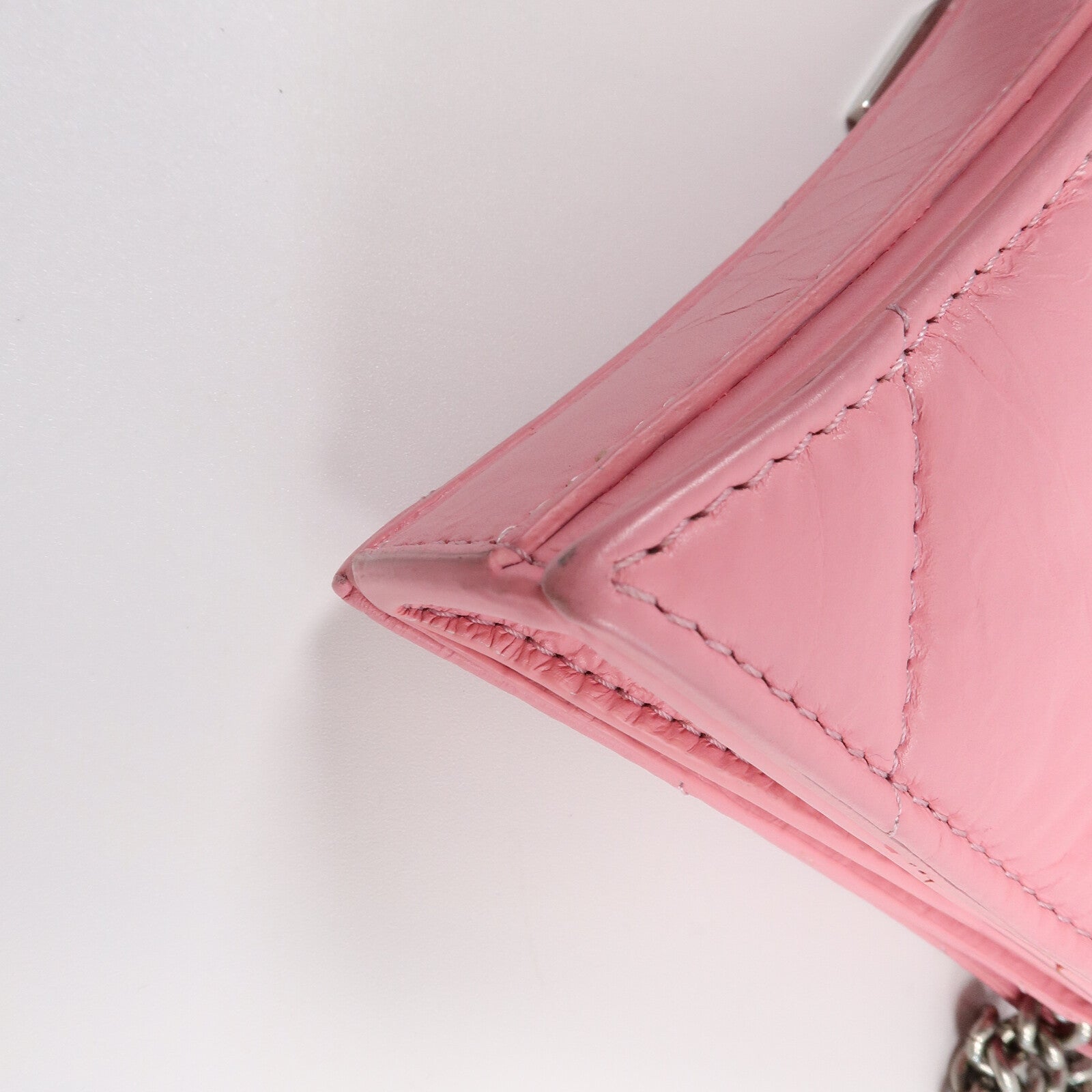 BALENCIAGA 牛皮皮革Crush Chain Quilted Bag鏈帶肩背袋