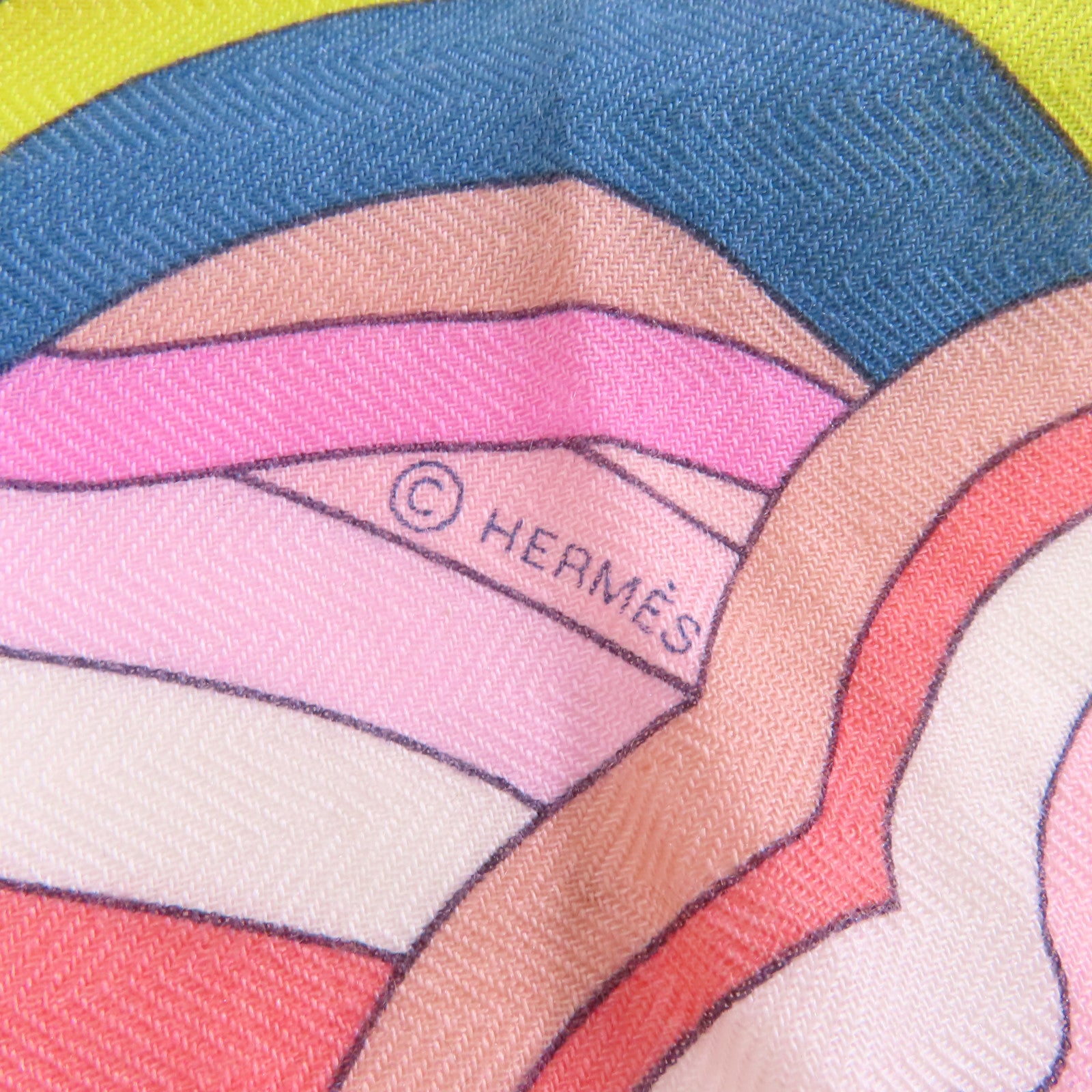 HERMES 【激減優惠】羊絨/絲質Scarf圍巾粉紅色/多色