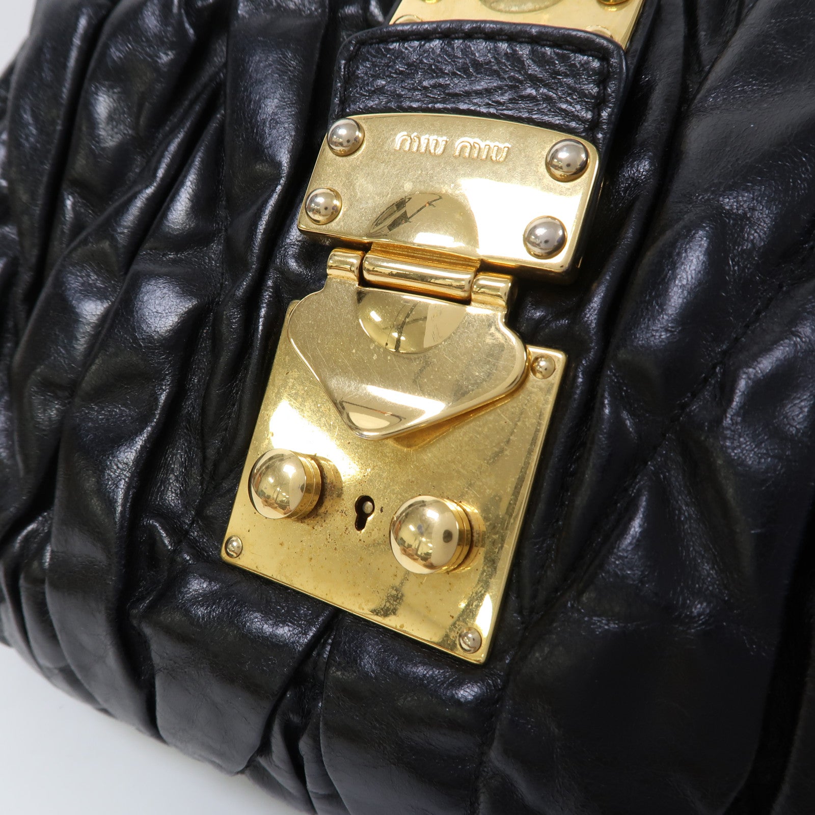 Miu Miu 牛皮皮革Hand Bag金扣手挽袋黑色