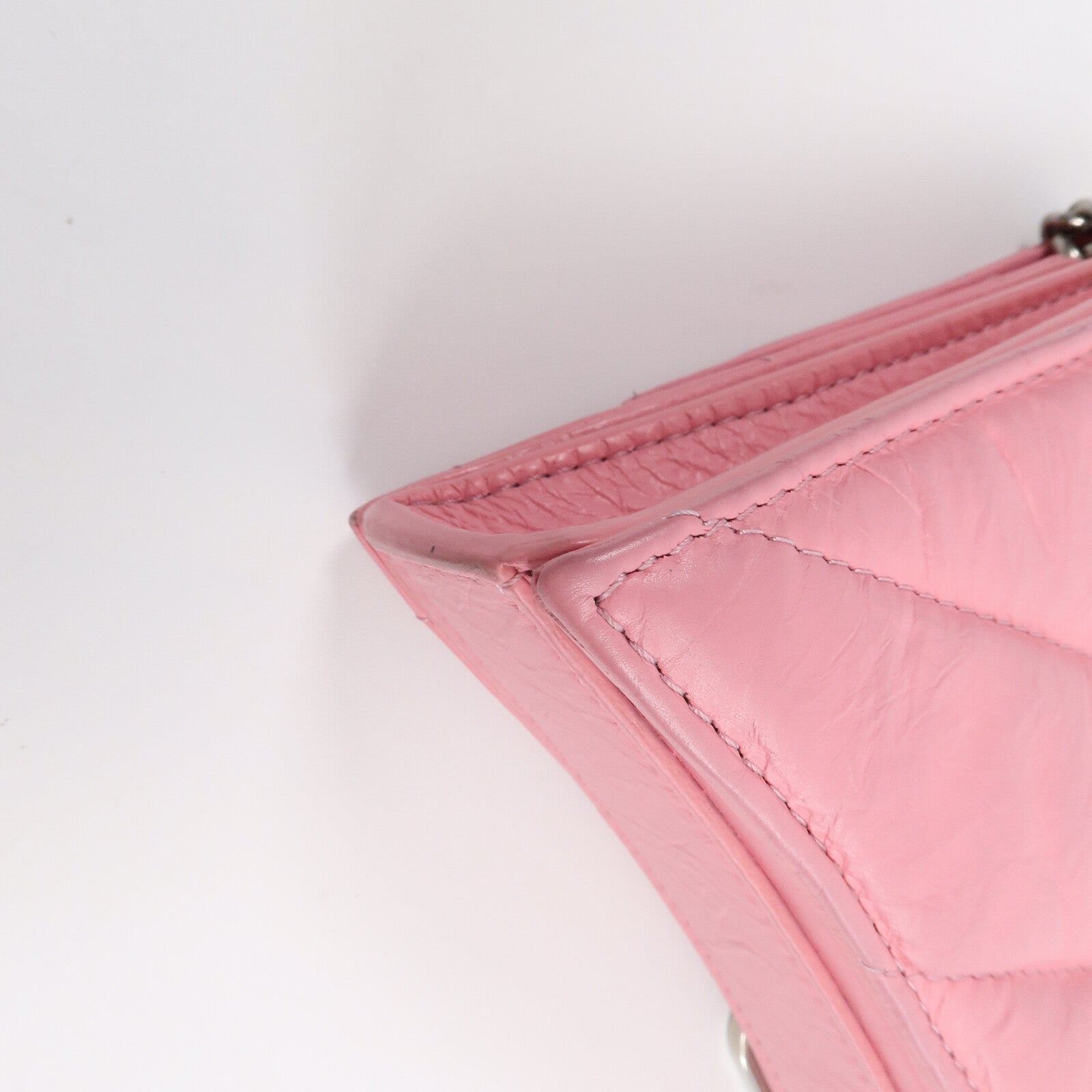 BALENCIAGA 牛皮皮革Crush Chain Quilted Bag鏈帶肩背袋