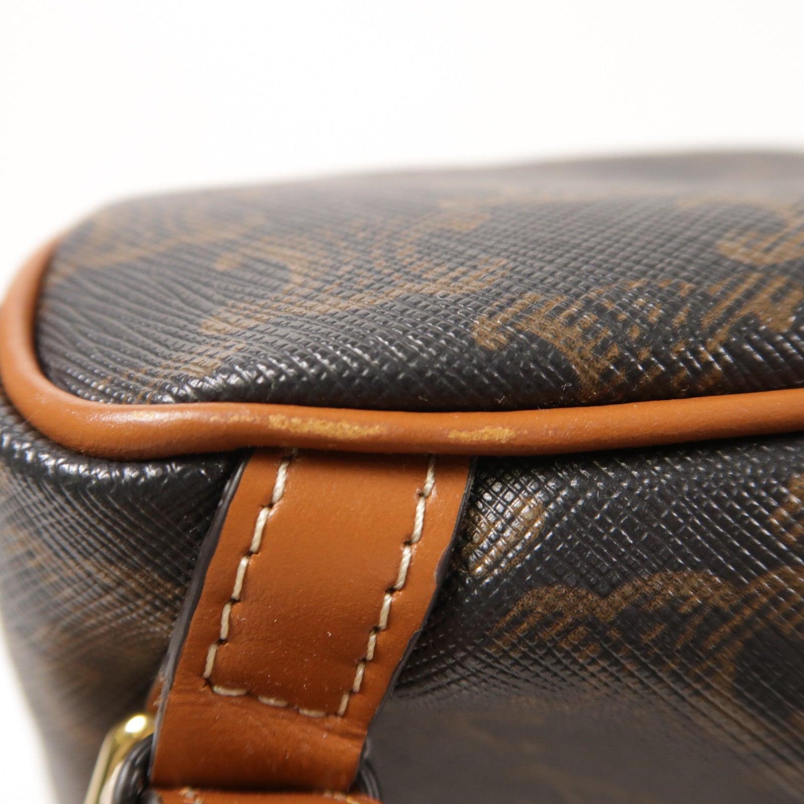 CELINE 塗層帆布Triomphe Backpack金扣背包