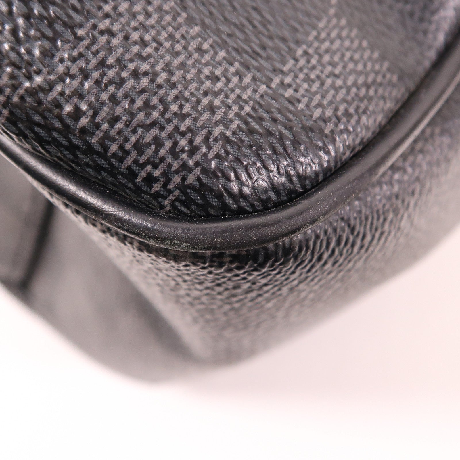 LOUIS VUITTON Damier Graphite Tadao MM銀扣手挽肩背兩用袋