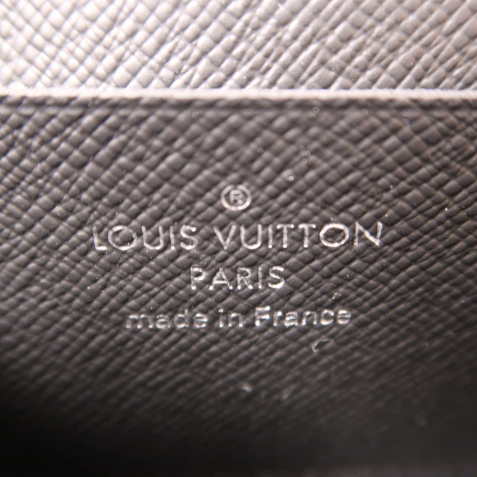 LOUIS VUITTON Monogram Eclipse Porte Monnaie Jour銀扣零錢包黑色