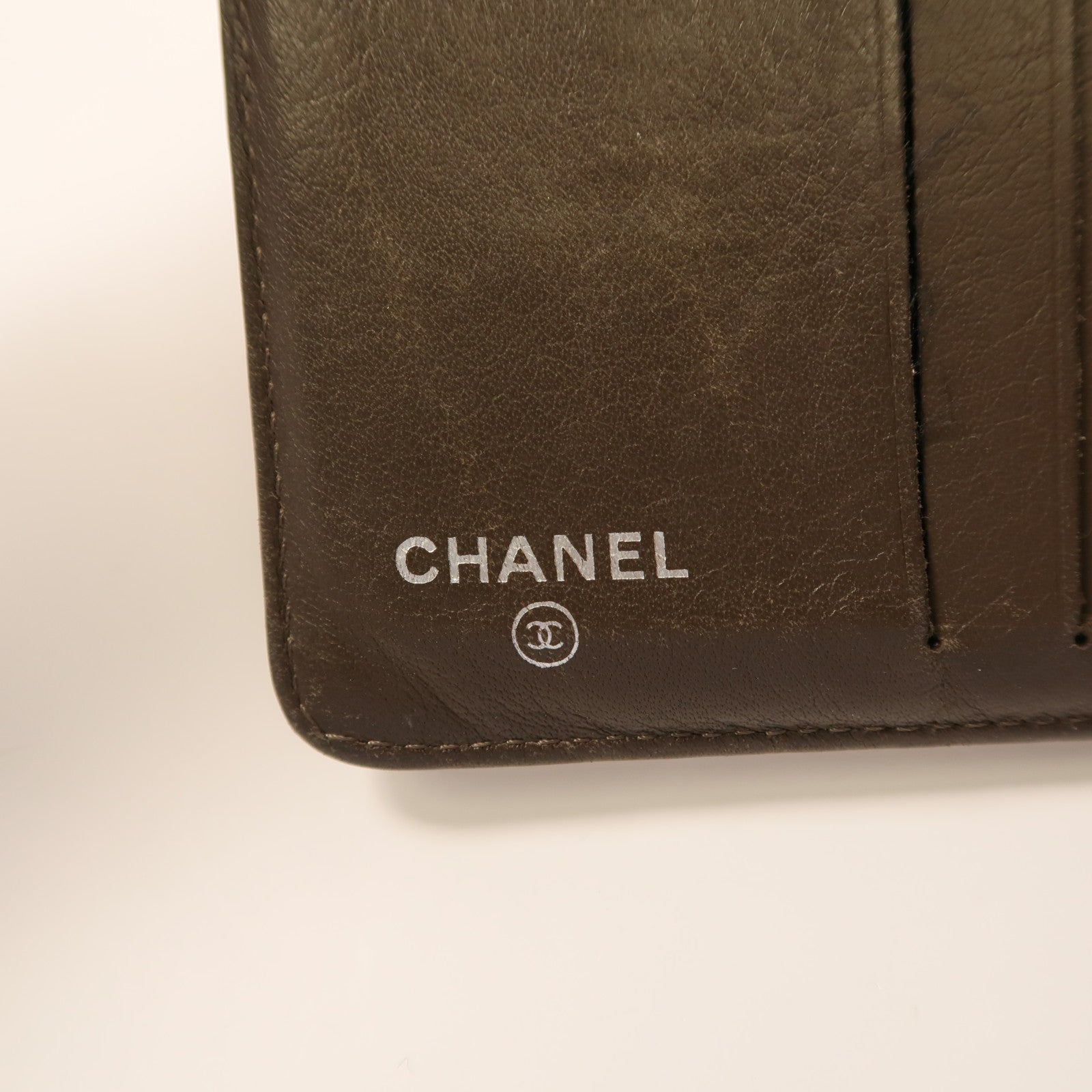 CHANEL 漆皮皮革Wallet銀扣錢包啡色