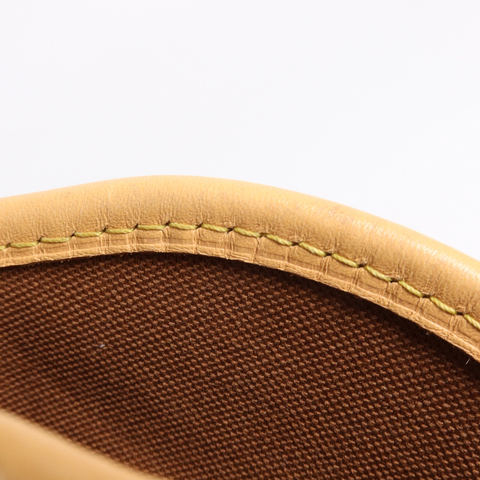 LOUIS VUITTON Monogram Fold Me Pouch肩背袋