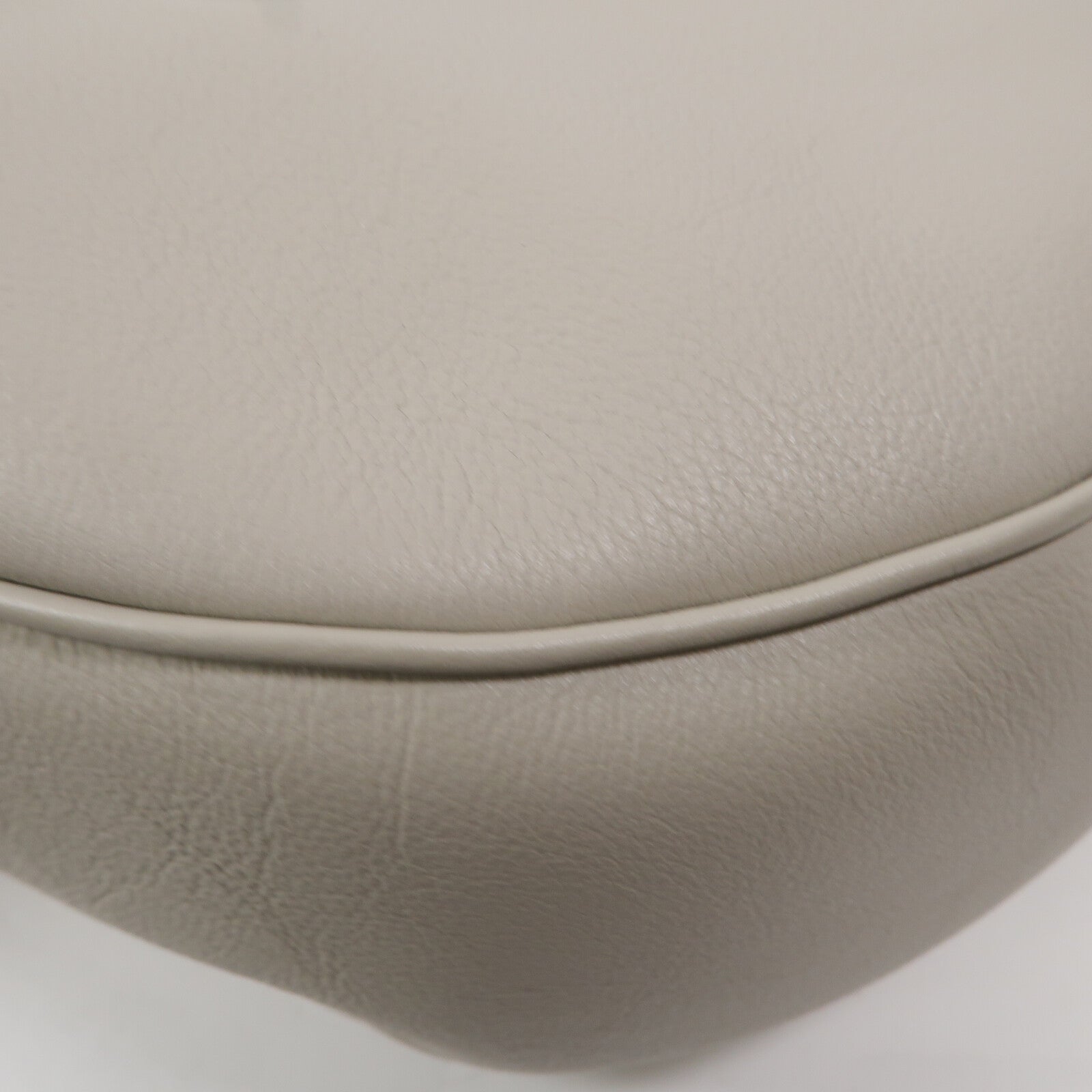 CELINE 牛皮皮革Small Heloise肩背袋