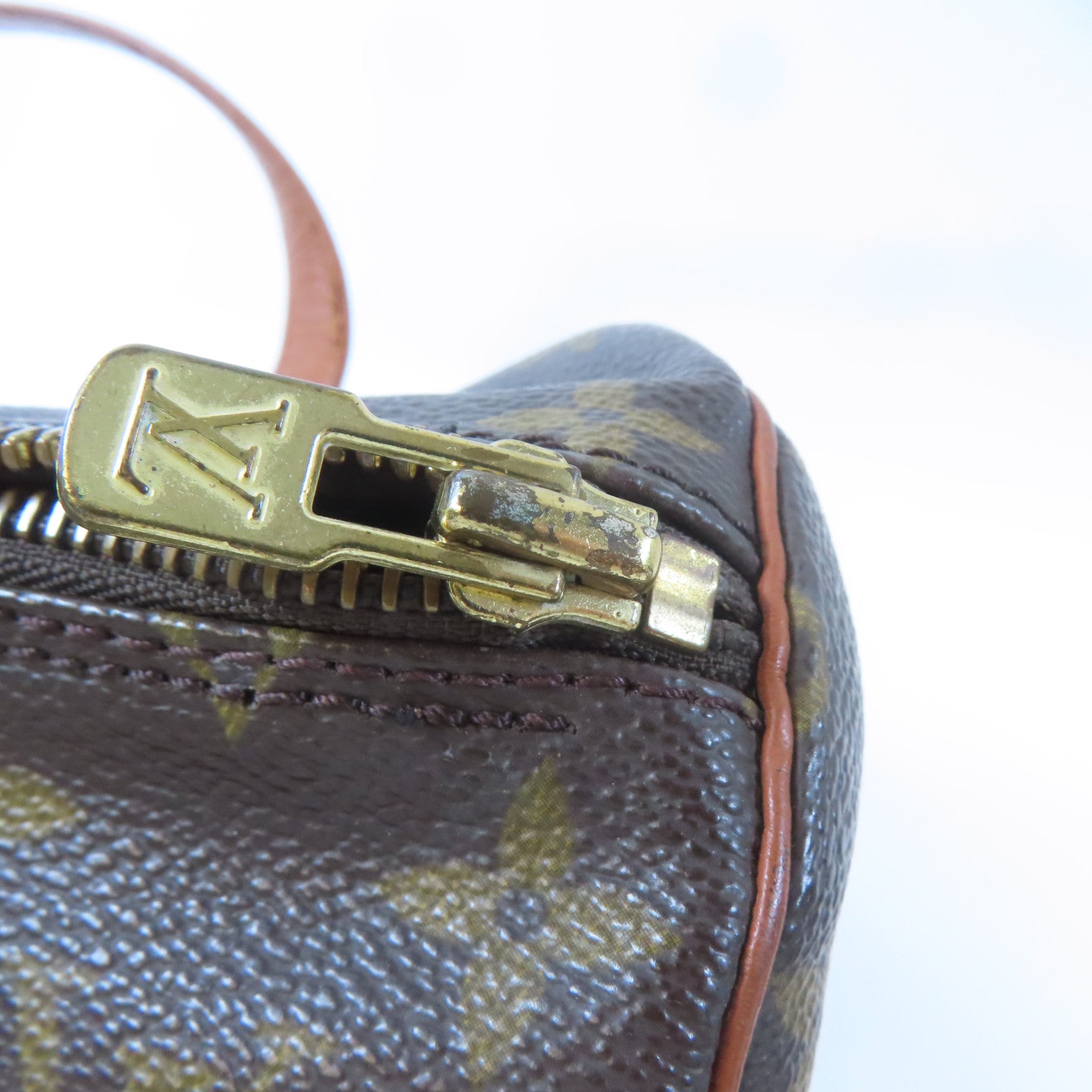 LOUIS VUITTON 【激減優惠】Monogram Papillon 30金扣手挽袋啡色