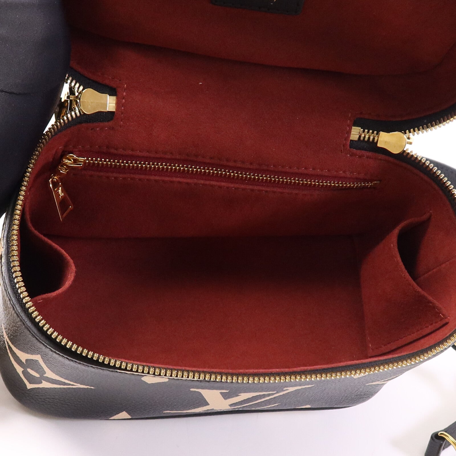 LOUIS VUITTON 【激減優惠】Monogram Empreinte Vanity PM金扣鏈帶手挽肩背兩用袋