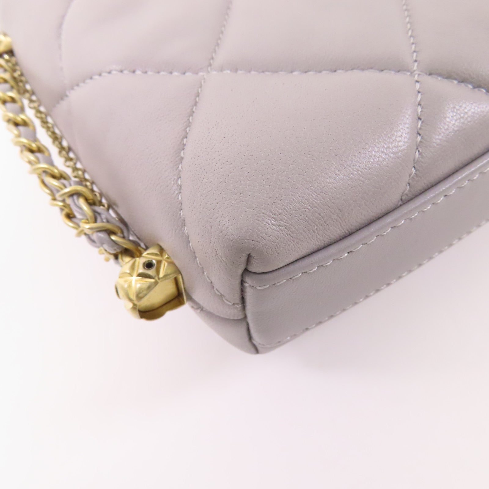 CHANEL 羊皮皮革Shoulder Bag金扣鏈帶肩背袋