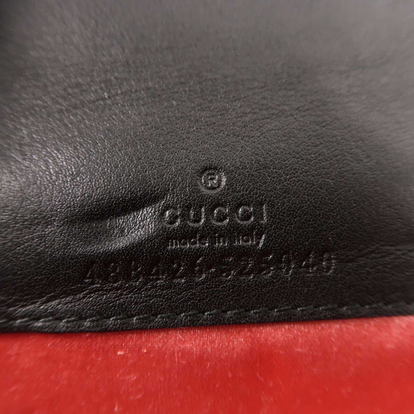 GUCCI 天鵝絨GG Marmont鏈帶肩背袋