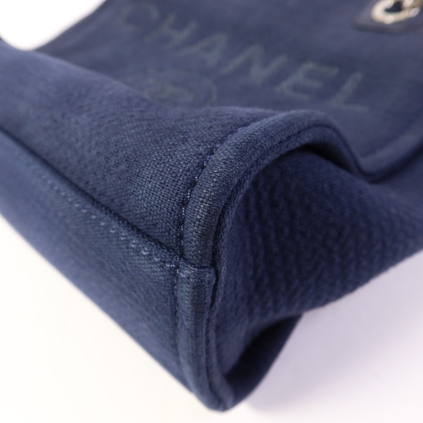 CHANEL 帆布Deauville Tote銀扣鏈帶肩背袋