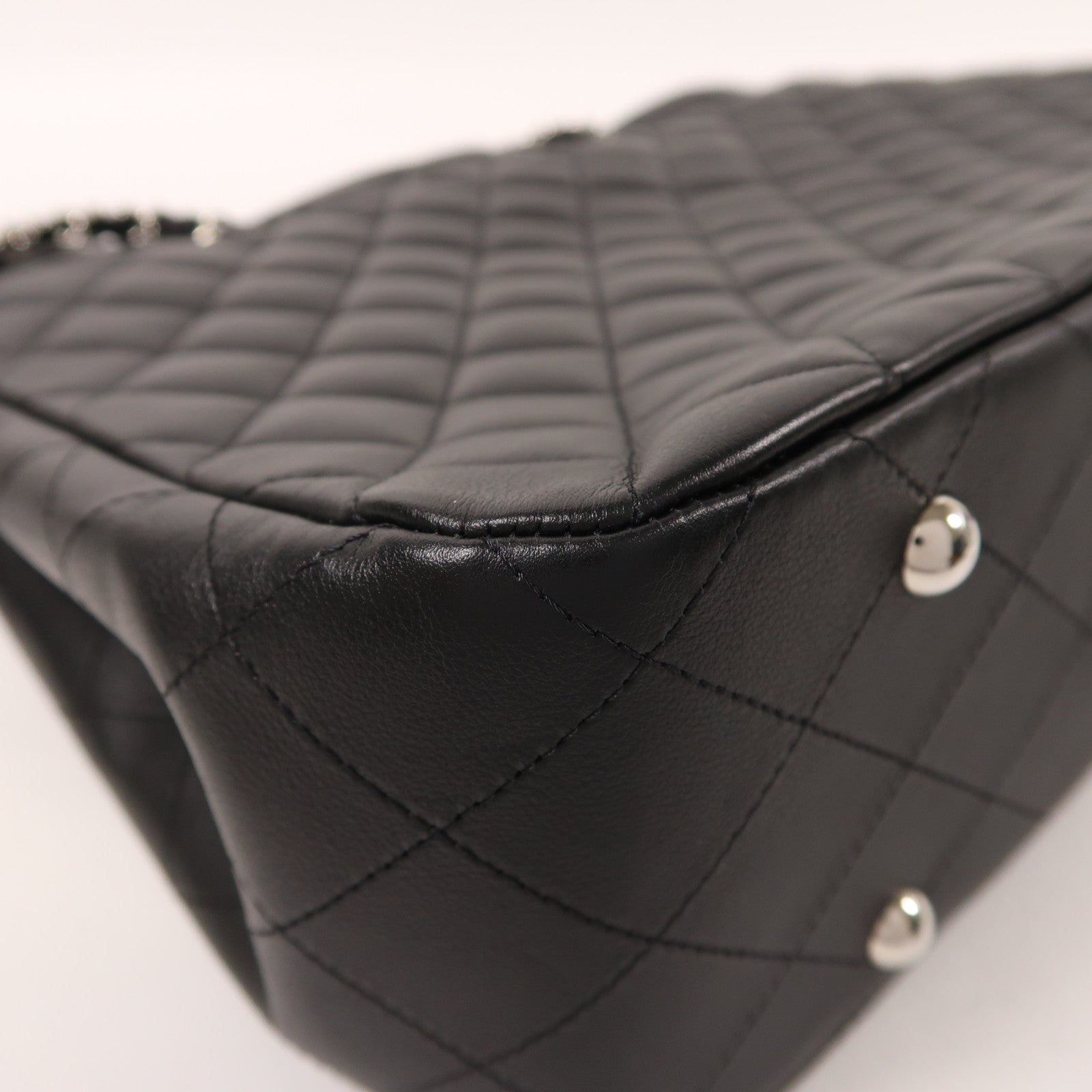 CHANEL 羊皮皮革Chain Shoulder銀扣鏈帶肩背袋