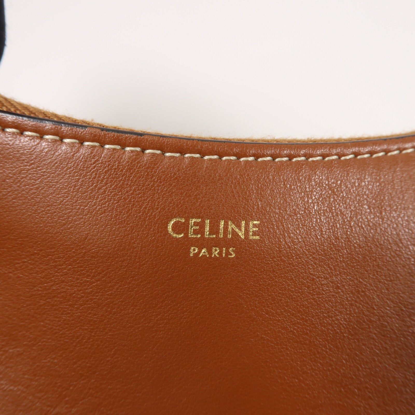 CELINE 牛皮皮革Ava Medium肩背袋