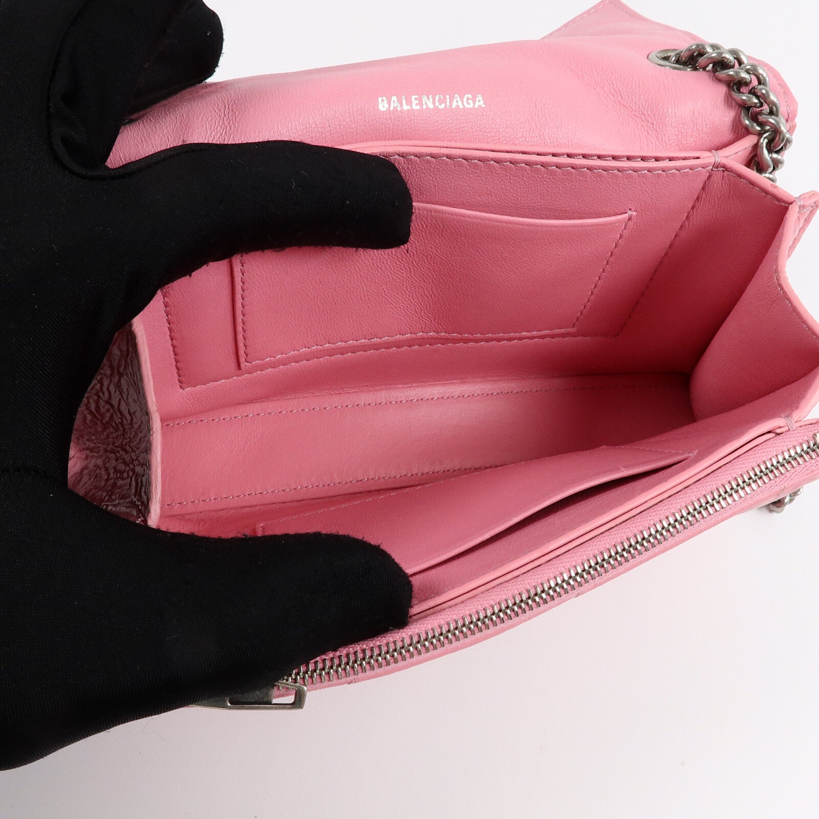BALENCIAGA 牛皮皮革Crush Chain Quilted Bag鏈帶肩背袋