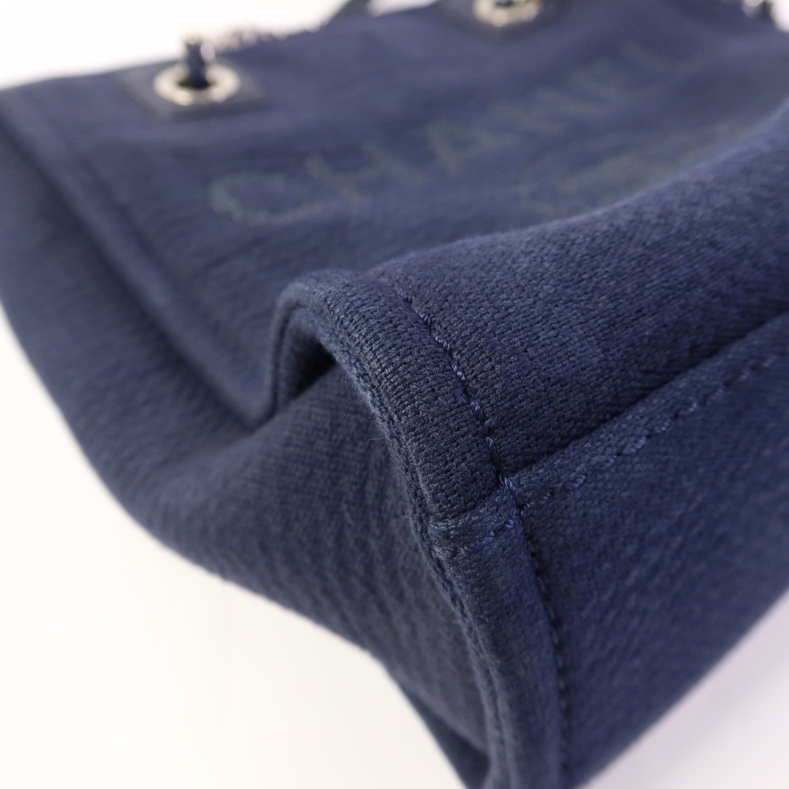 CHANEL 帆布Deauville Tote銀扣鏈帶肩背袋