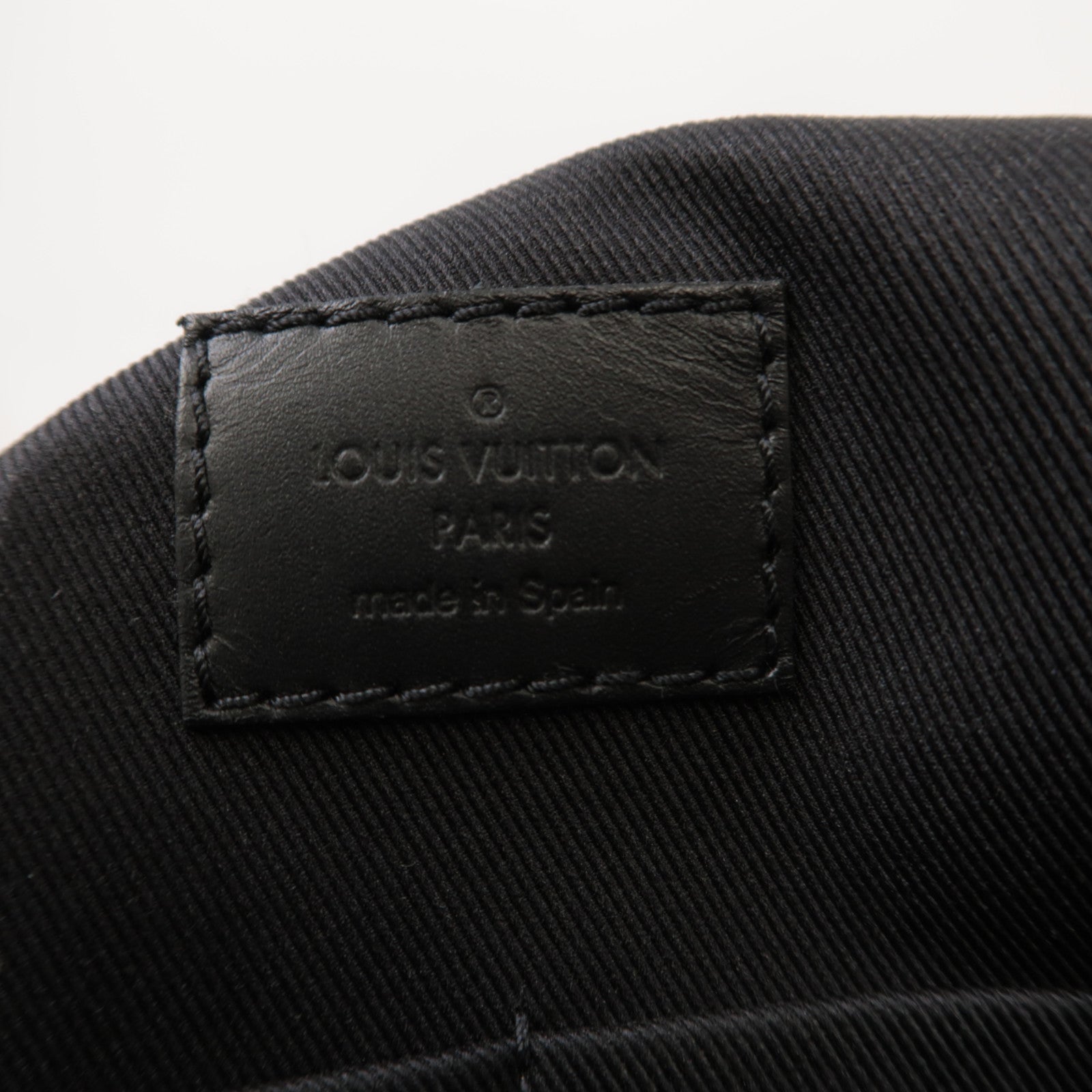 LOUIS VUITTON LV GHW Magnetic Messenger Shoulder Bag M45557 Monogram Brown