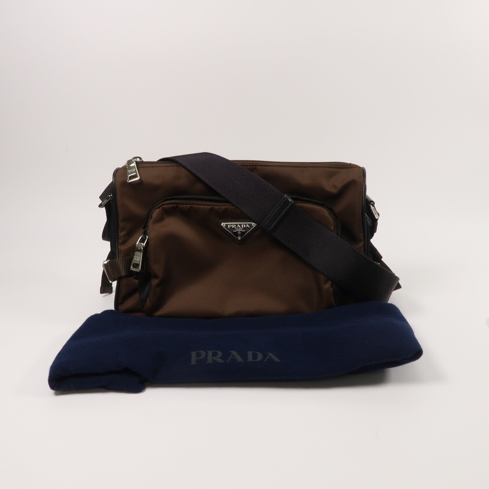 PRADA 尼龍Shoulder Bag(Re-Nylon)肩背袋