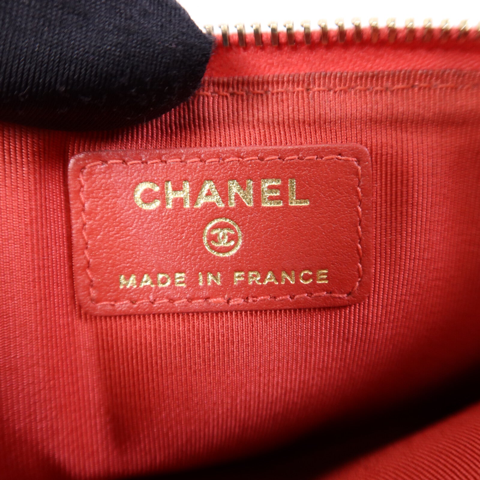 CHANEL 牛皮皮革Phone Case金扣長錢包