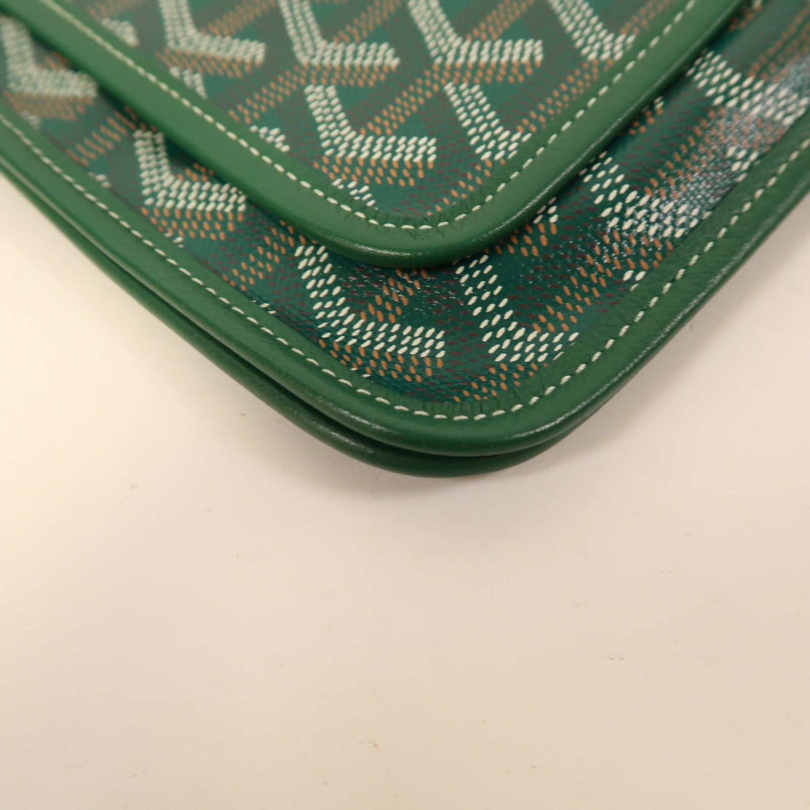 GOYARD 塗層帆布Plumet銀扣肩背袋綠色