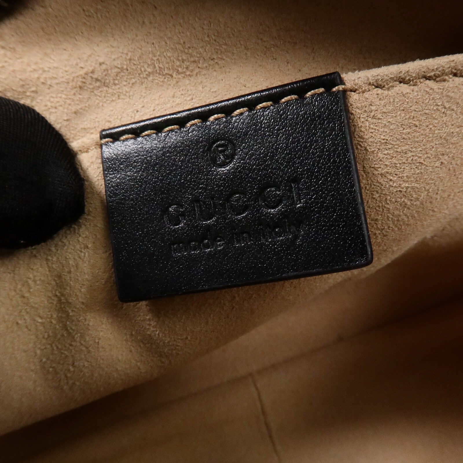 GUCCI 牛皮皮革GG Marmont Mini鏈帶肩背袋