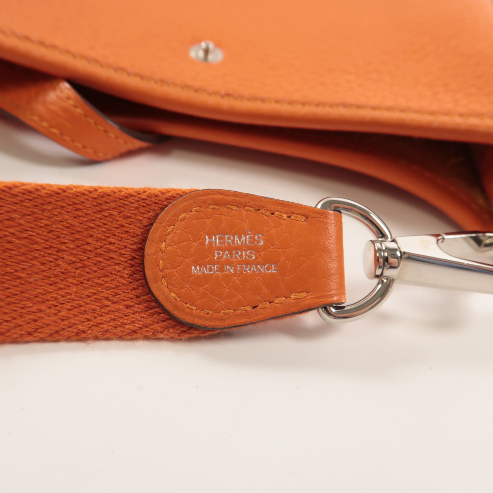 HERMES Clemence皮革Evelyne TPM銀扣肩背袋橙色