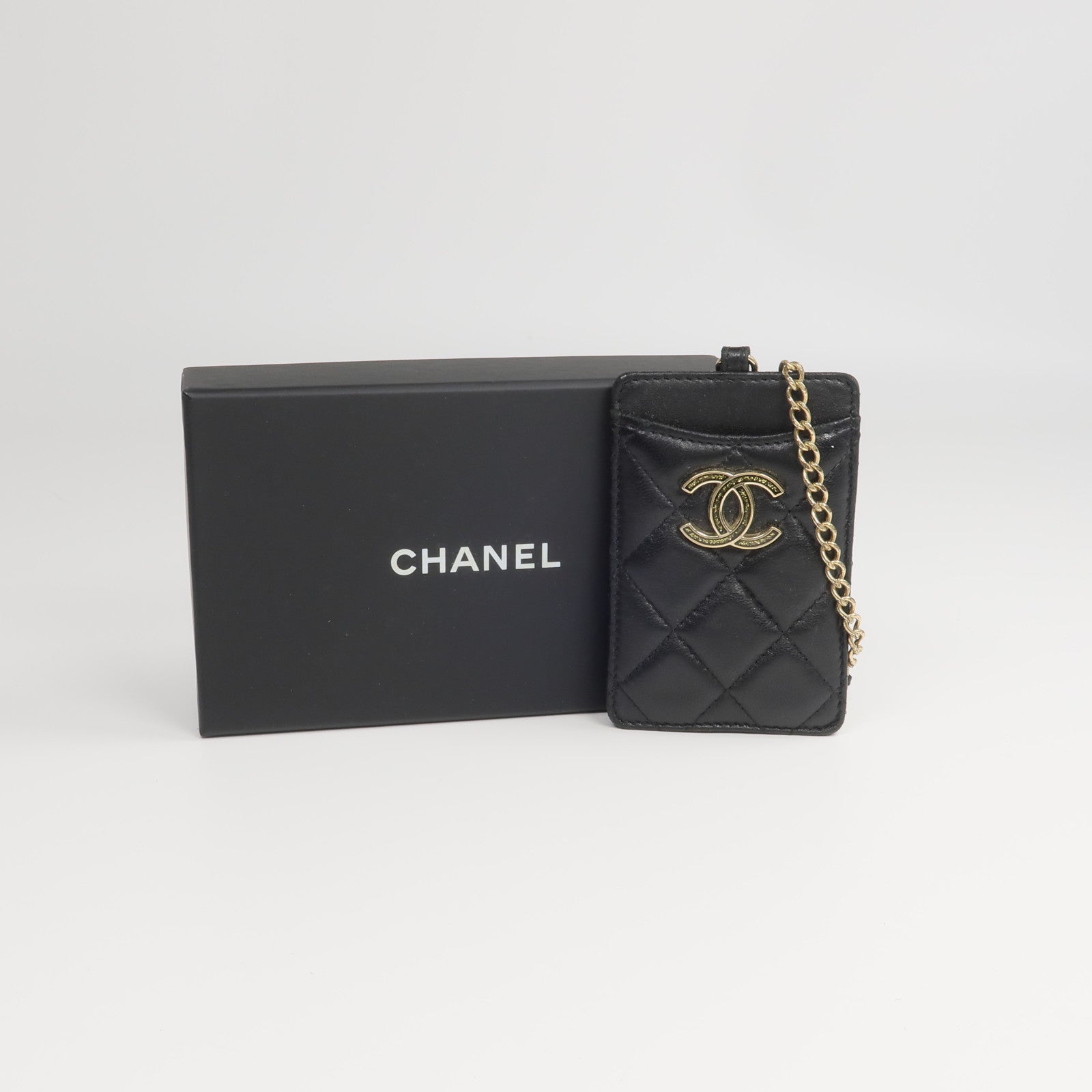 CHANEL 羊皮皮革Card Holder鏈帶卡片套
