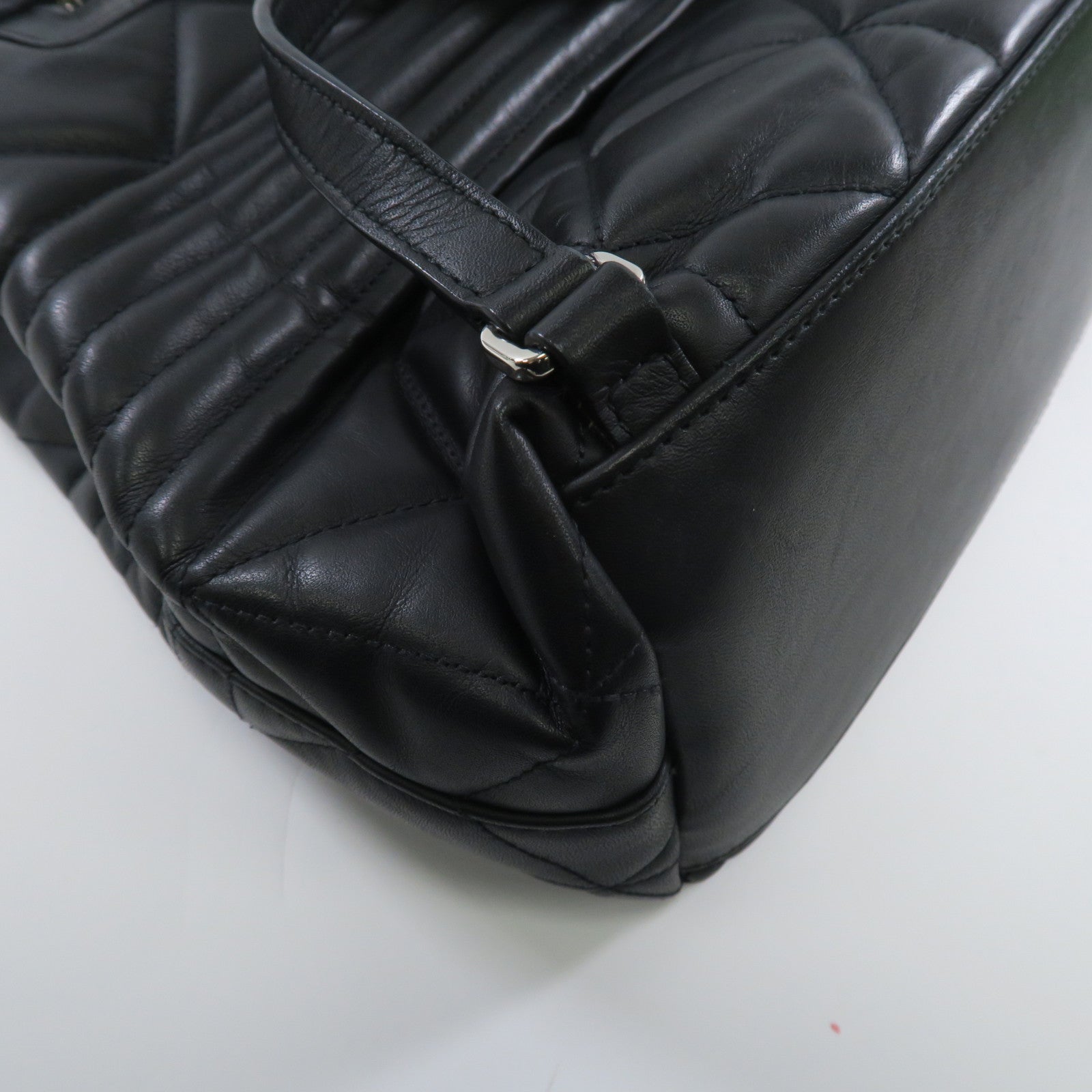 Furla 牛皮皮革Backpack銀扣鏈帶背包黑色