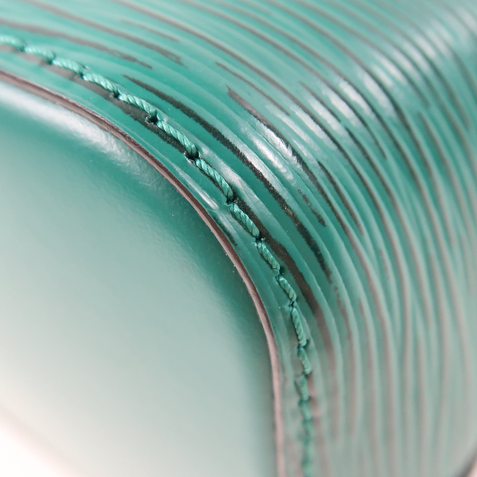 LOUIS VUITTON 【激減優惠】Epi Neo Noe BB銀扣手挽肩背兩用袋