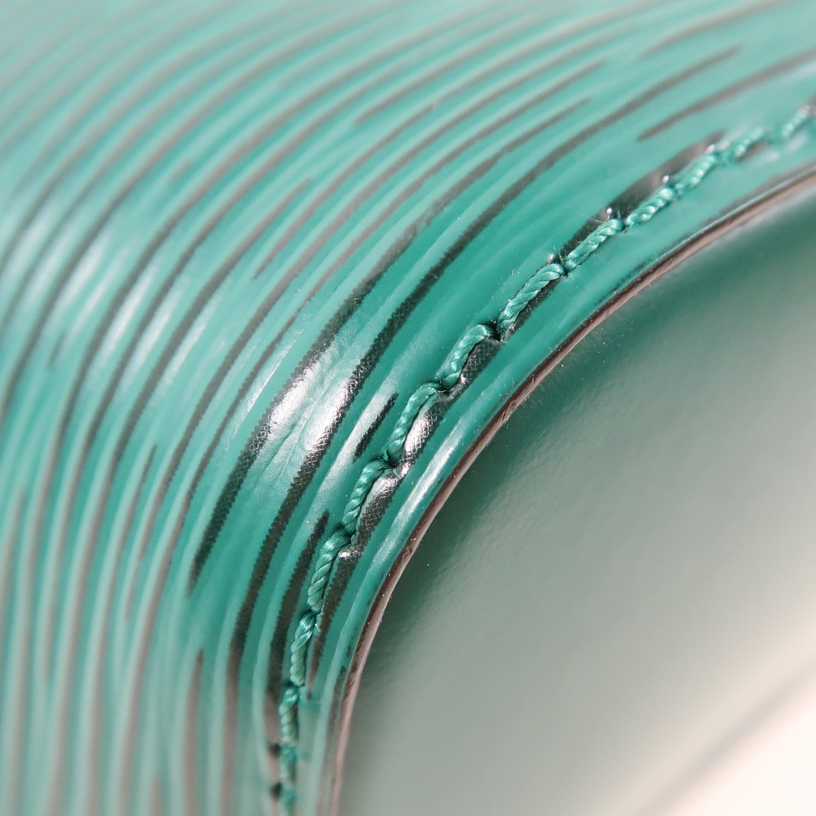 LOUIS VUITTON Epi Neo Noe BB銀扣手挽肩背兩用袋