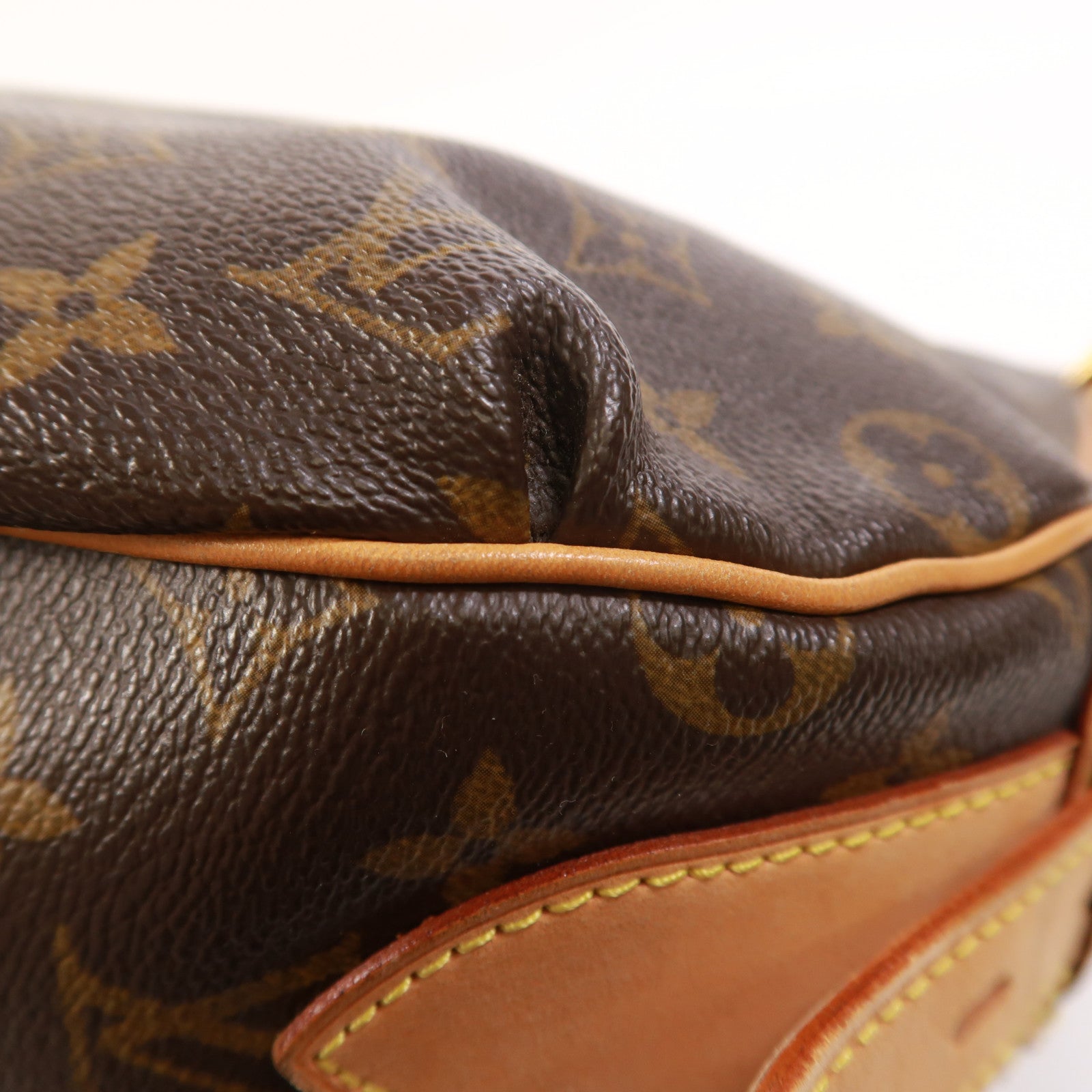 LOUIS VUITTON Monogram Tulum GM金扣肩背袋