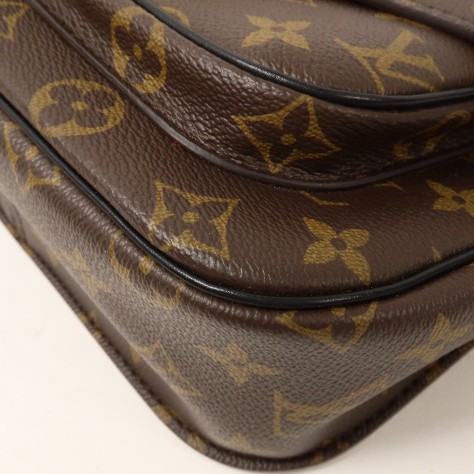 LOUIS VUITTON Monogram Passy鏈帶肩背袋
