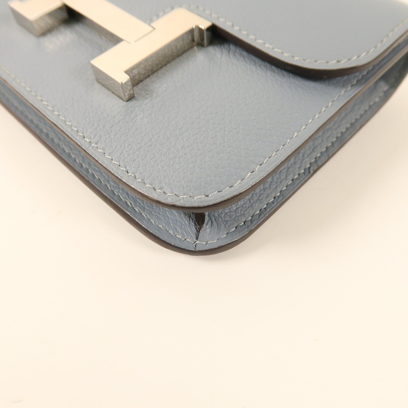 HERMES Clemence皮革Constance Slim銀扣錢包Blue