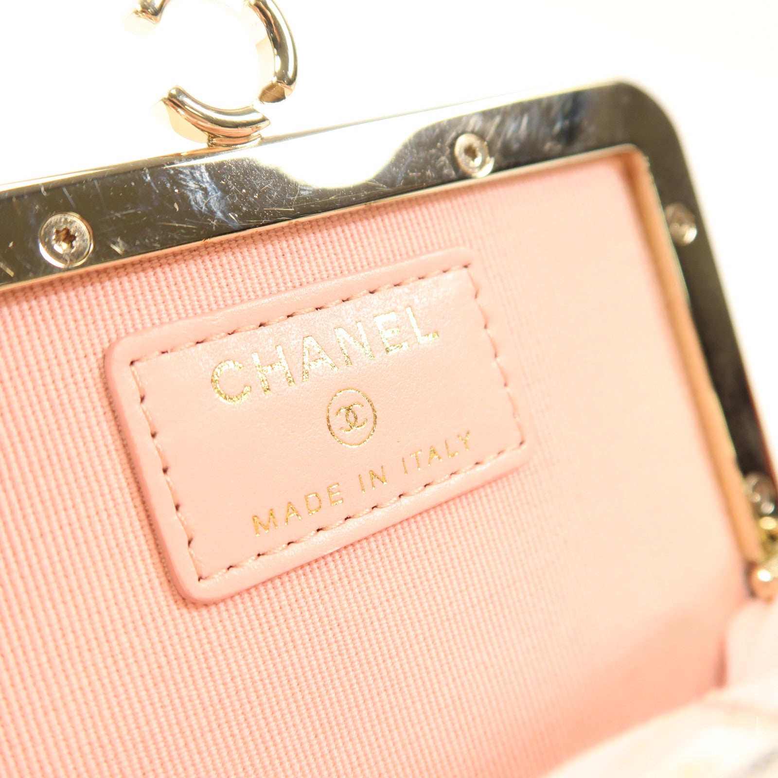 CHANEL 羊皮皮革Mini Chain Shoulder Bag金扣鏈帶肩背袋