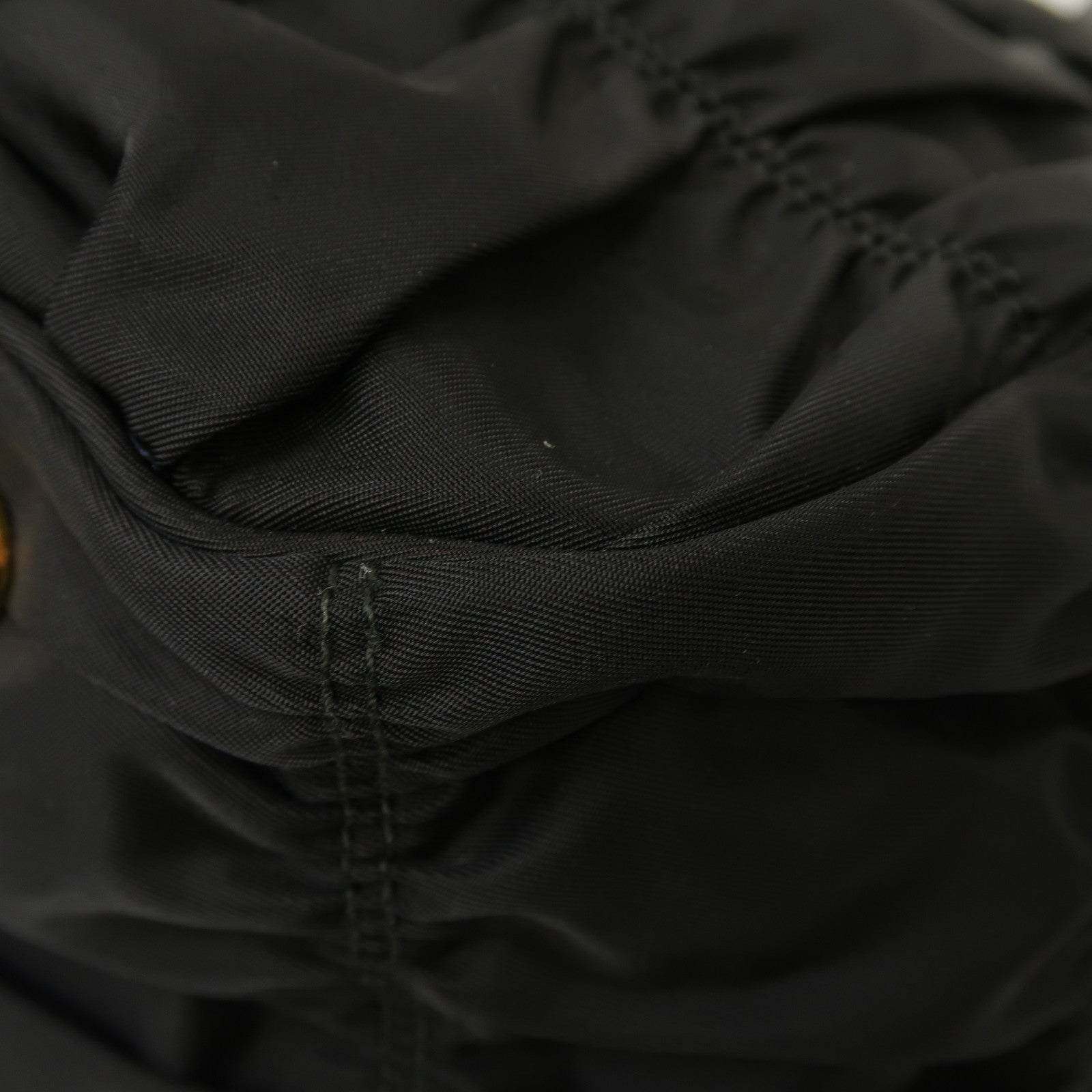 PRADA 尼龍/牛皮皮革2 Way Shoulder金扣手挽肩背兩用袋黑色