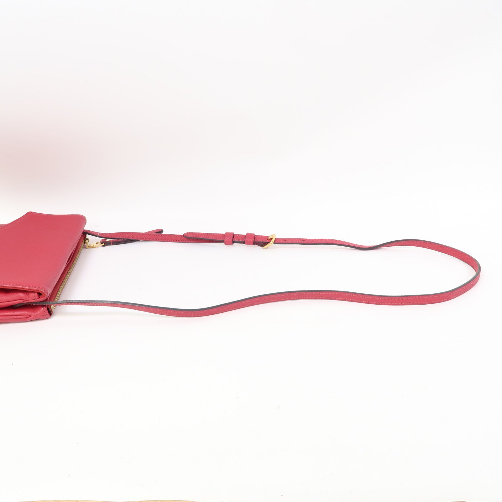 LOUIS VUITTON Monogram Empreinte Twice金扣肩背袋紅色